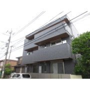 アウトゥーノの外観画像