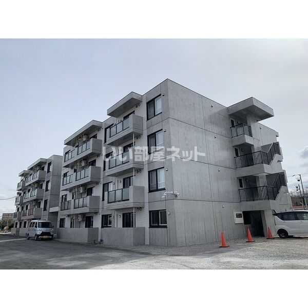 エレガント真々地の外観画像