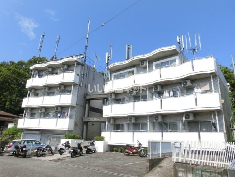 コーポサーザンヒルA棟の外観画像