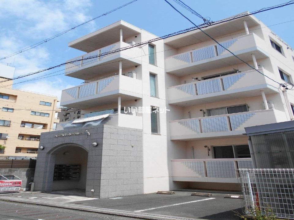 パープルシャトーマルモの外観画像