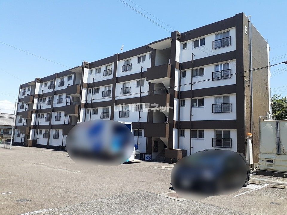 ヴィラナリー折戸Bの外観画像