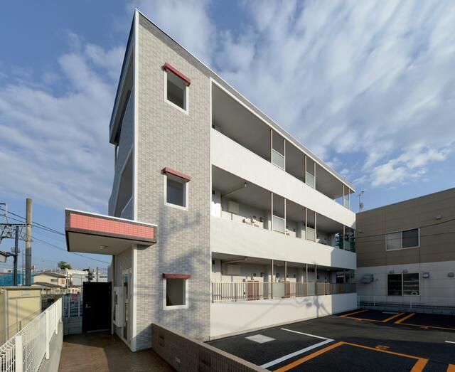 カイト ルネスの外観画像