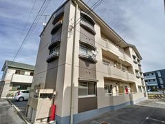 ファミール政本の外観画像