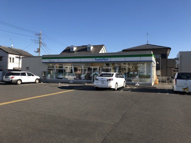 近くに施設あり
