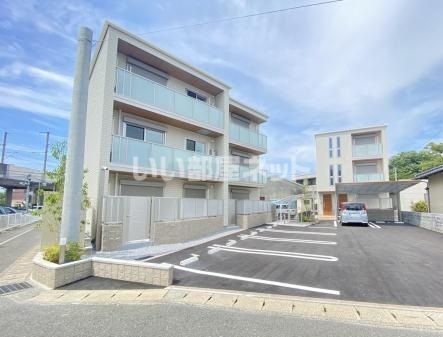 S-room曰佐 西館の外観画像