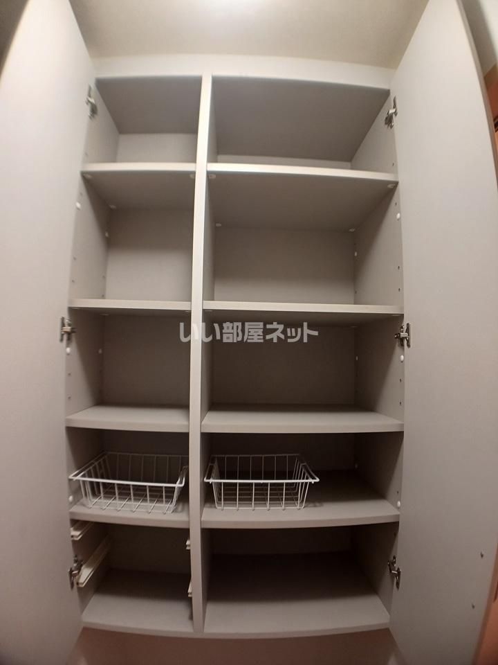 収納