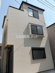 八幡町2丁目貸家の外観画像