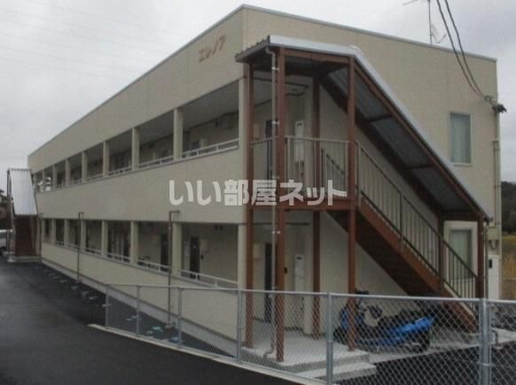 エレノアの外観画像