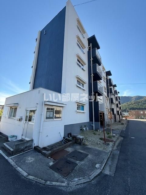 ビレッジハウス小坂1号棟の外観画像