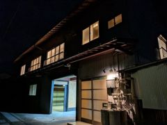 垂井ガレージハウスandの外観画像