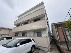 ウエスト魚住の外観画像