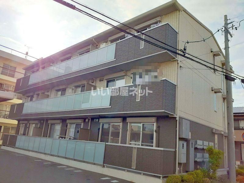 フェリークの外観画像