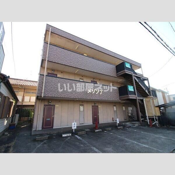 小幡駅より徒歩2分 築23年9ヶ月 3階建の賃貸物件