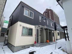 La Rochelle A棟の外観画像