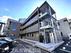 シャリンティアの外観画像