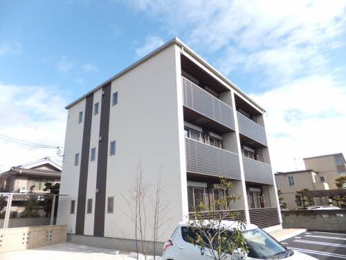 クレスト23の外観画像