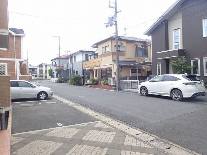 近くに施設あり