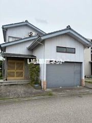 射水市新片町貸家の外観画像