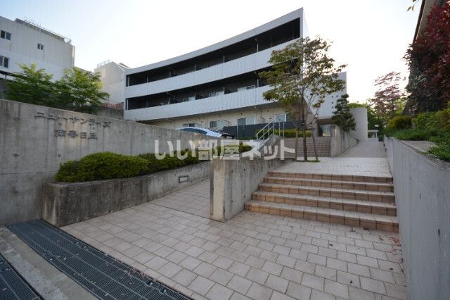 ニューサンライズ南春日丘の外観画像