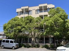 ロイヤルレゾンの外観画像