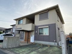 クローバーの外観画像