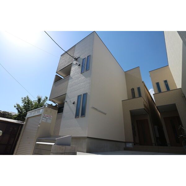 Grandtic Moralis N(グランティックモラリスエヌ)の外観画像