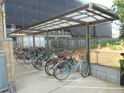 近くに施設あり