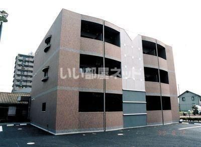 カサヴェルデの外観画像