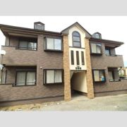 ロイヤルパーク葉山町壱番館の外観画像