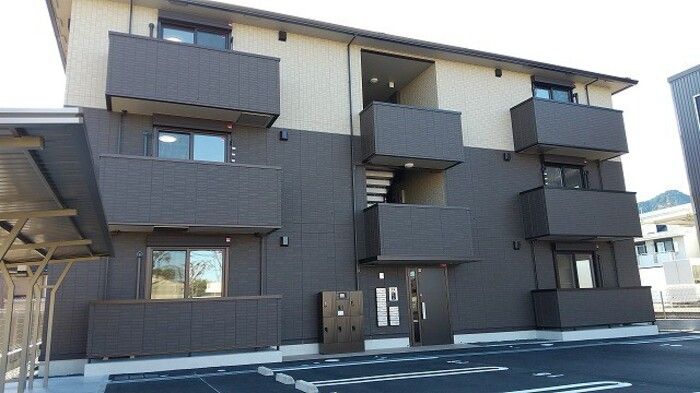 リバーハイツ唐崎の外観画像