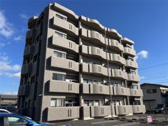 ワイズステージの外観画像