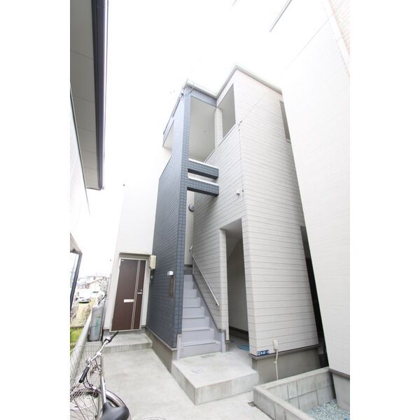 クレマチスの外観画像