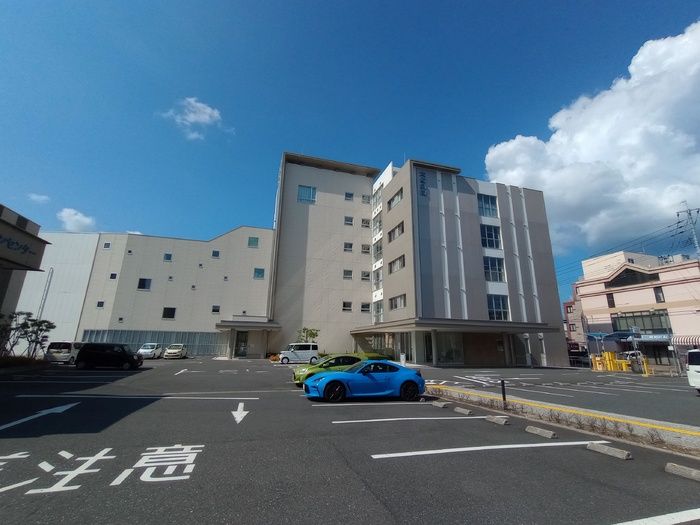 近くに施設あり