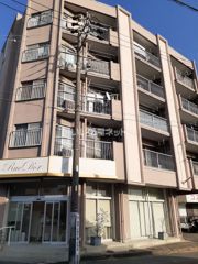 ラトゥール割塚の外観画像