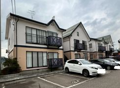 ヴィラ・ランコントレBの外観画像