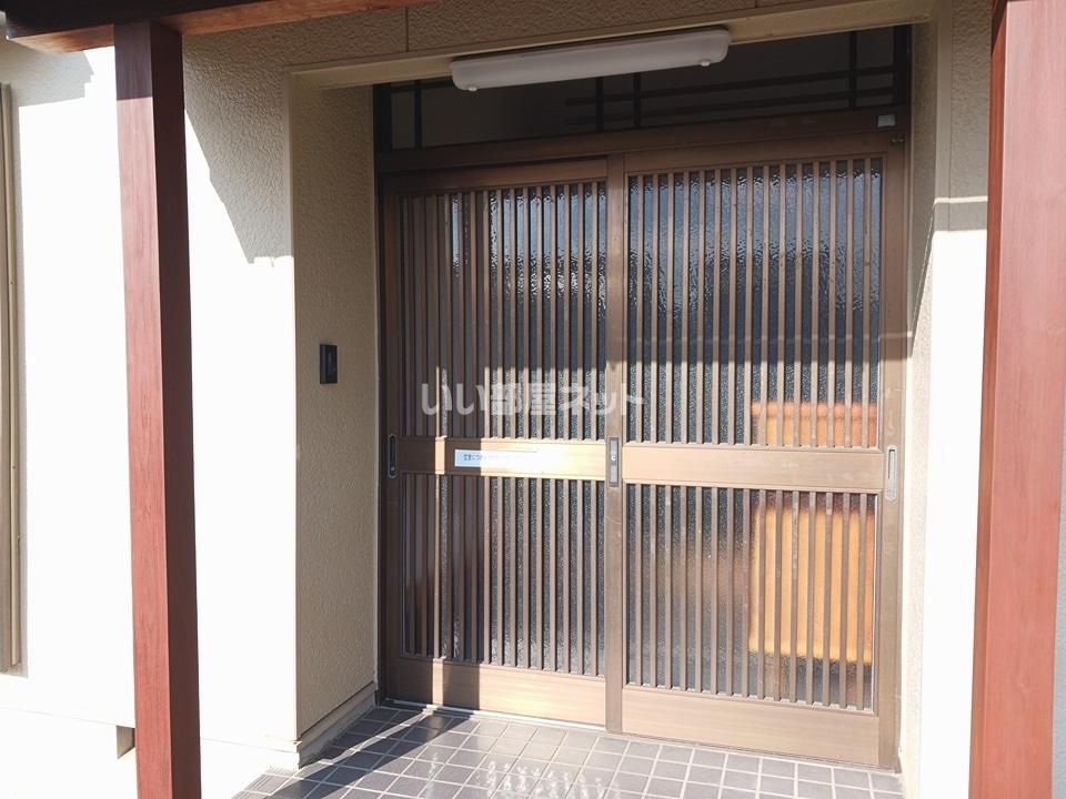 エントランス