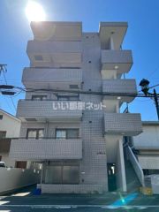 三栄ビルの外観画像