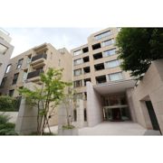 ミッドガーデン赤坂氷川の外観画像