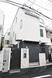 シーズ・ガレリア南青山の外観画像