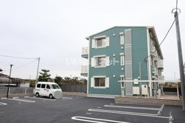 Holy Landsの外観画像