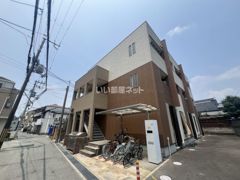 スリーハーブズ服部寿町の外観画像