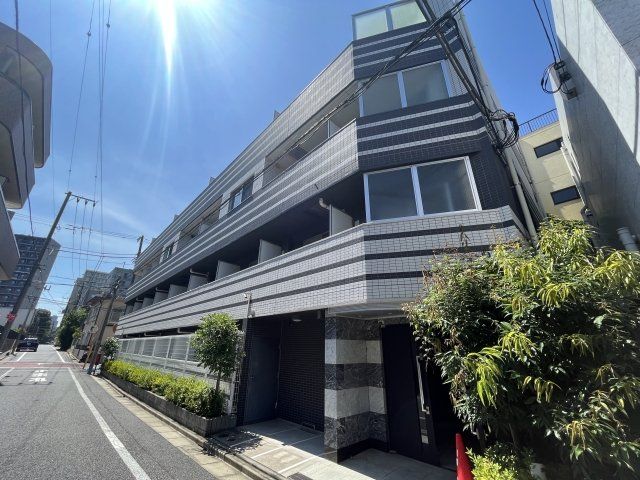 PREMIUM CUBE 中野新橋の外観画像