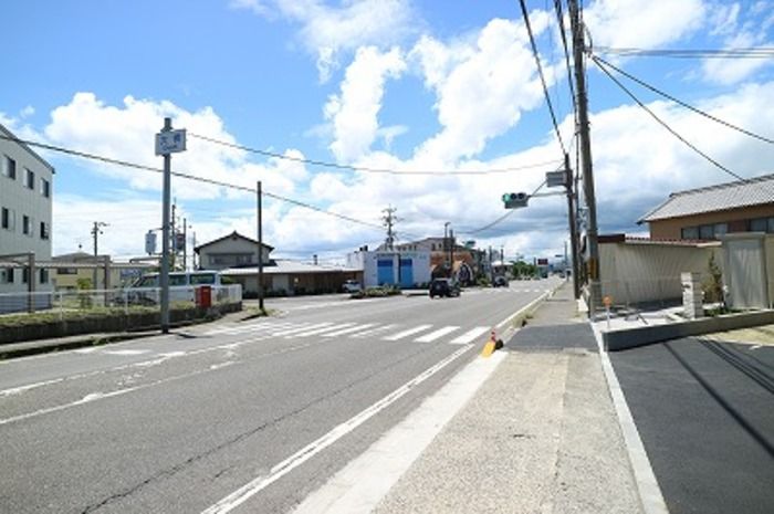 近くに施設あり