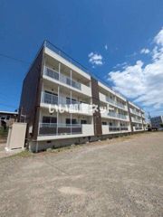 ヴィラナリー上越Ⅱの外観画像