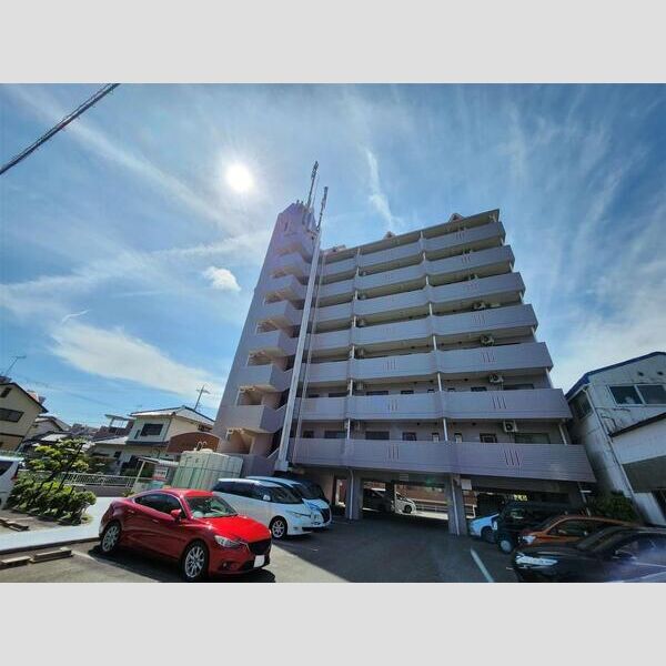 グランド三栄の外観画像