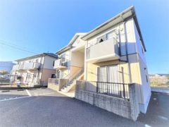 エスピーハウス三重 A棟の外観画像