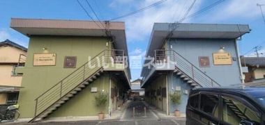 オリーブと春のコーヒー B棟の外観画像