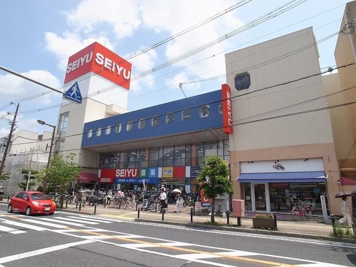 近くに施設あり