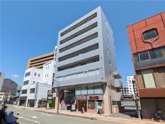 八雲ビルの外観画像