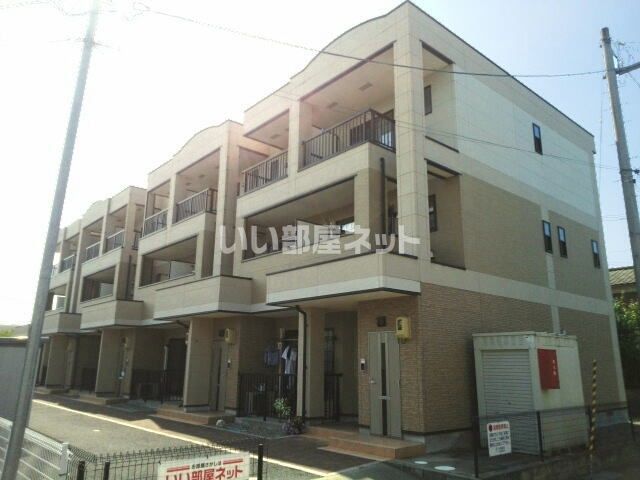 アビタシオンモデルヌの外観画像